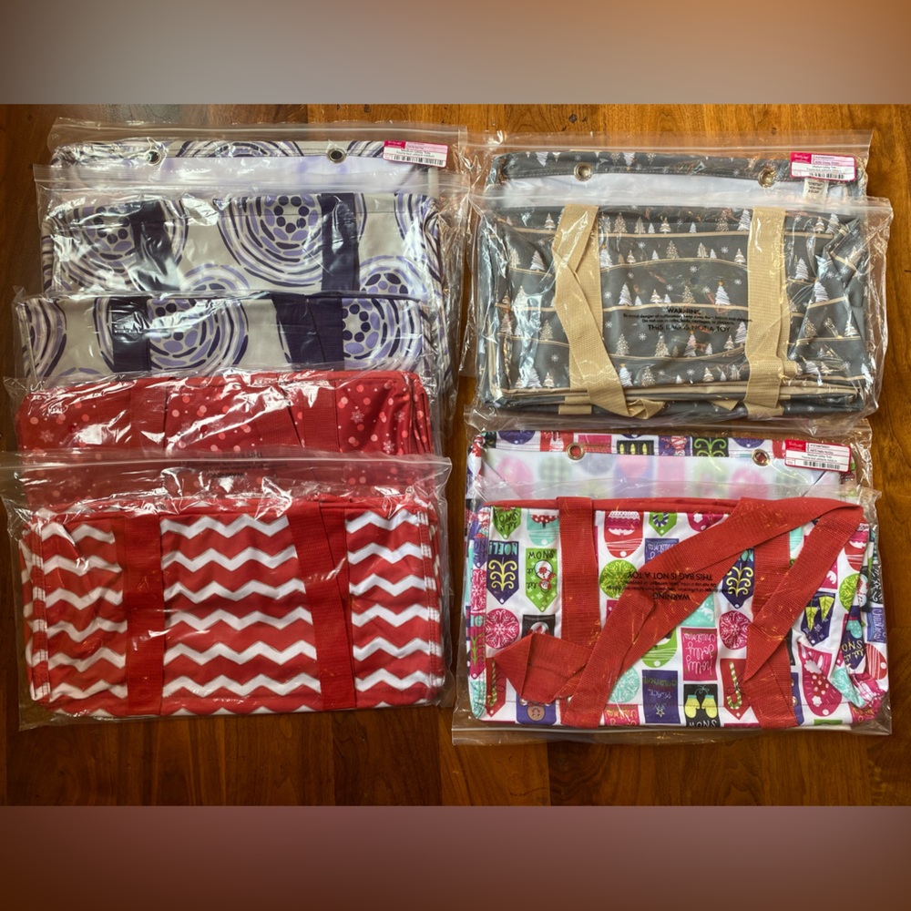 Medium utility totes